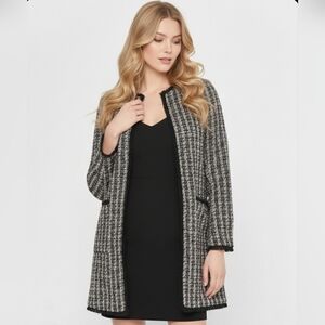 H&M Tweed Textured Long Coat - Black & White Houndstooth / Plaid, size 10
